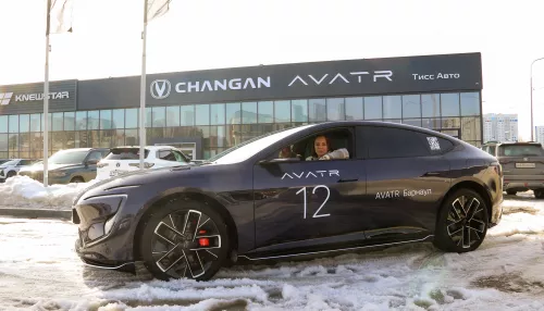 Стиль. Мощь. Харизма. Тест-драйв дерзкого электромобиля Avatr на дорогах Барнаула