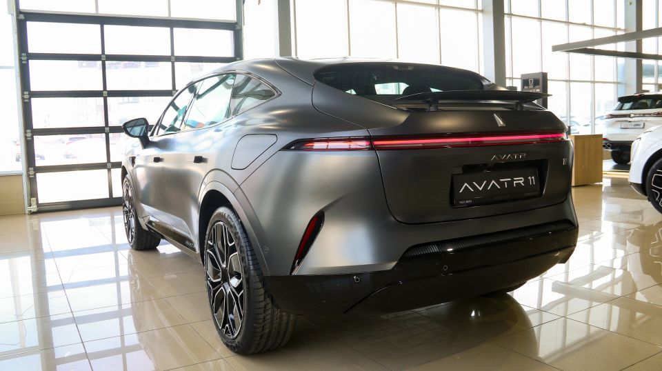 Электромобиль Avatr 11