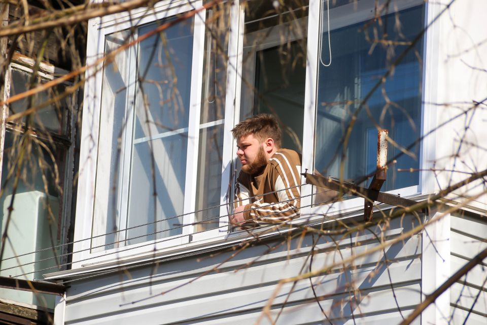 Аварийный дом на улице Тимуровская, 37 в Барнауле