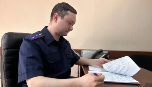 Мужчина насильно остриг волосы мальчику, попавшему камнем по его автомобилю