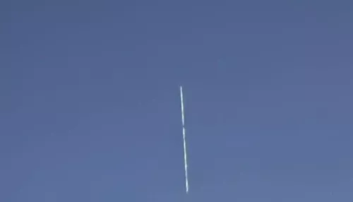 Бийчан озадачили странные огни над городом. Фото