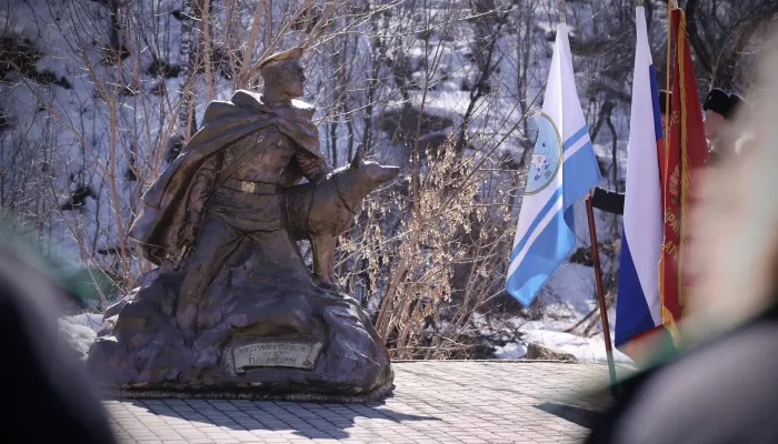 Память бойцов, погибших на российско-украинской границе, увековечили в Горно-Алтайске