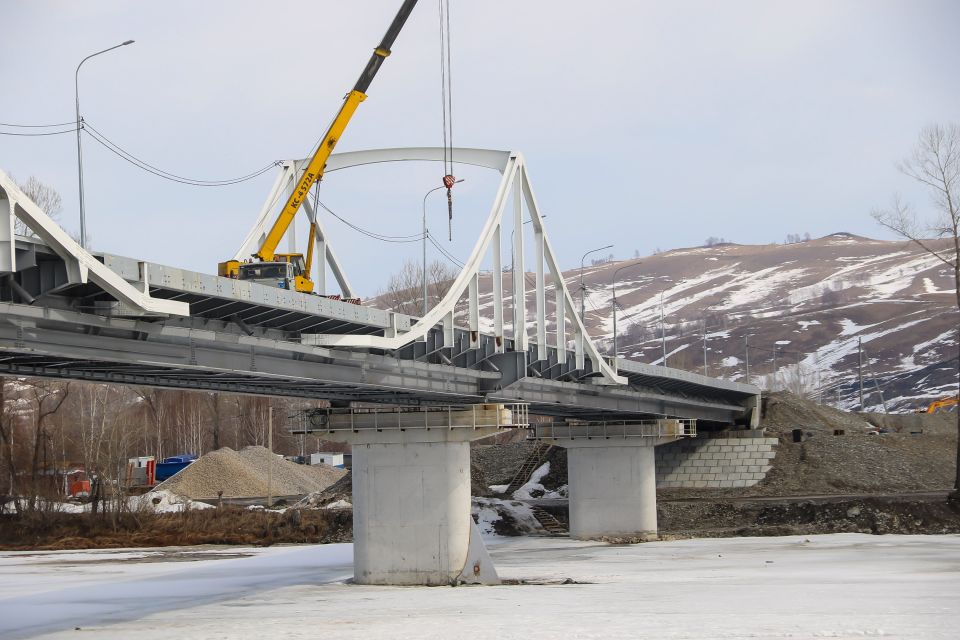 Строящийся Платовский мост. Апрель 2026 года