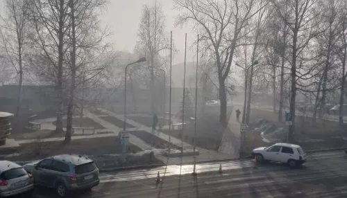 Жители Бийска массово жалуются на кислотный туман