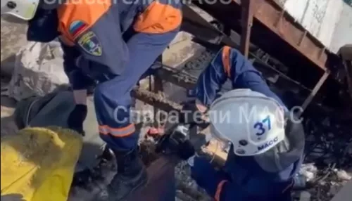 В Новосибирске мужчину зажевал промышленный шредер: кадры спасения