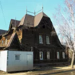 Сломан, но не сломлен: легендарный Дом Лесневского могут восстановить в Барнауле. Фото
