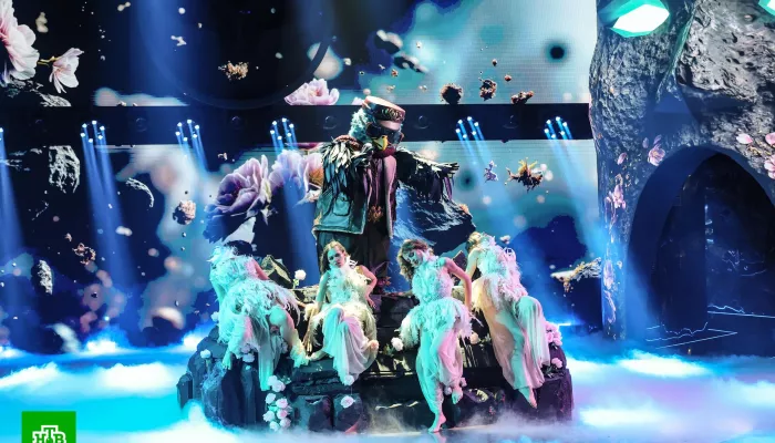 Колибри без жениха и пропажа члена жюри: главные интриги нового выпуска шоу Маска