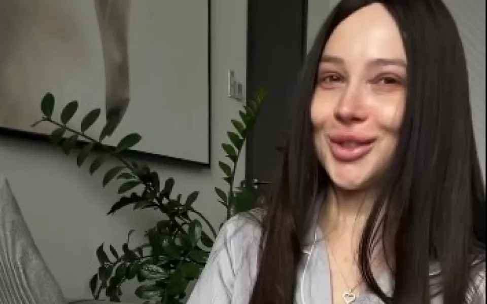 Заплаканная и в парике: Лерчек впервые показала себя после химиотерапии. Фото