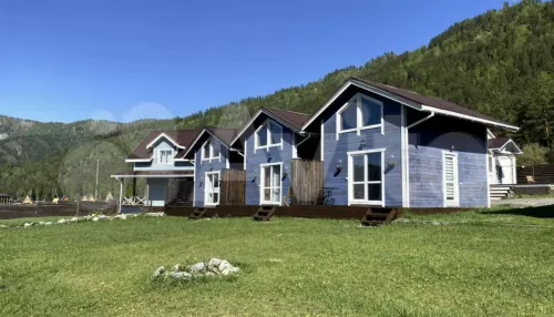 Действующую турбазу с участками земли продают в Горном Алтае за 59 млн рублей. Фото