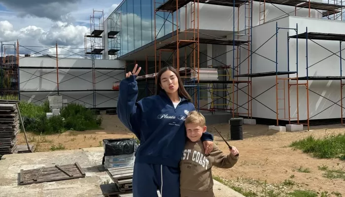 Блогер-миллионник выставила на продажу свой особняк мечты. Фото