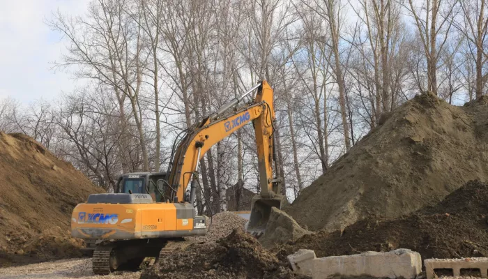 В Бийске возводят школу за 1,3 млрд рублей впервые за 30 лет. Фото
