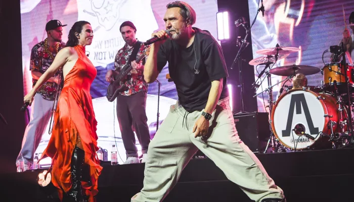 Барнаульцы удивились ценам билетов на концерт группы Ленинград (18+)