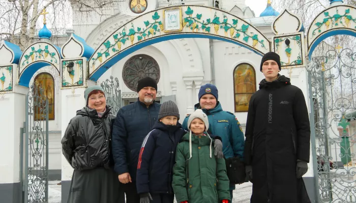 Счастье на семерых: как родительство стало главным призванием врача и священника