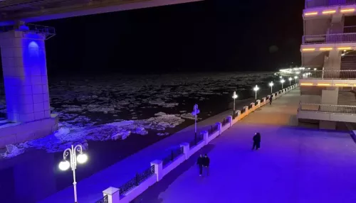 На реке Оби в Барнауле начался ледоход. Фото и видео
