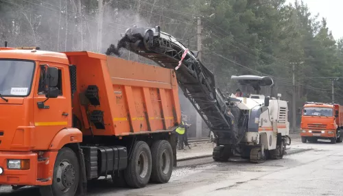 В Бийске приступили к локально-ямочному ремонту дорог
