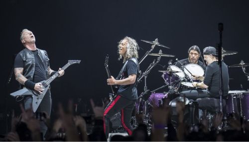 Организатор шоу Metallica объяснил выбор песни группы Кино для Москвы