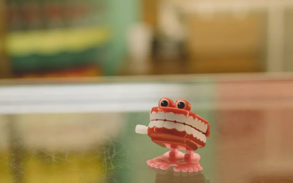 Врач назвал неожиданную привычку, которая поможет защититься от деменции