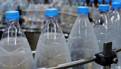 Каждая четвертая бутылка питьевой воды в России признана подделкой