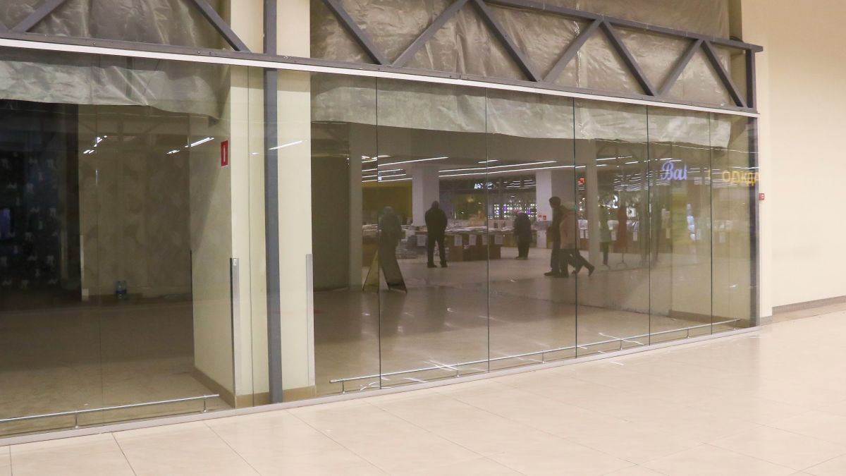 Закрытие отделов и магазинов. ТЦ