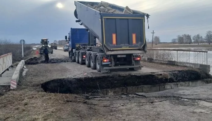Список закрытых из-за паводка дорог обновился в Алтайском крае