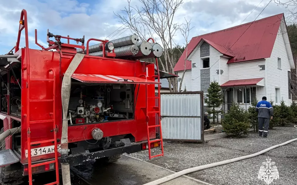 Два пожара произошли в Республике Алтай за минувшие сутки: подробности