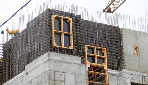 Корпус с видом на парк: как в Барнауле строят здание офтальмологической больницы. Фото