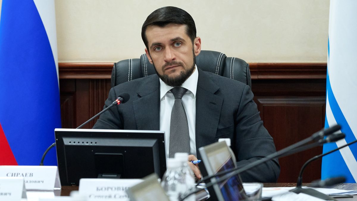 Александр Прокопьев