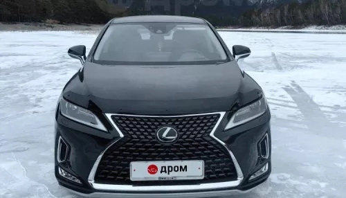 Рестайлинговый Lexus в премиум-комплектации продают за 7,2 млн в Горном Алтае. Фото