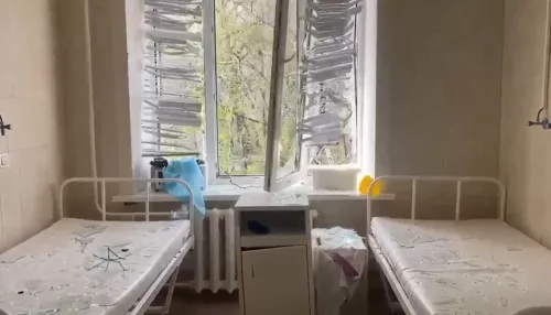 Появились кадры разрушений в российском роддоме после атаки БПЛА