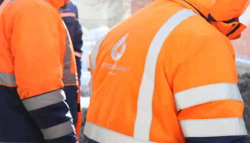 Порыв водопровода на ул. Исакова оставил часть барнаульцев без воды