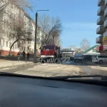 Пожар из-за неосторожного обращения с огнем охватил семь гаражей в Бийске