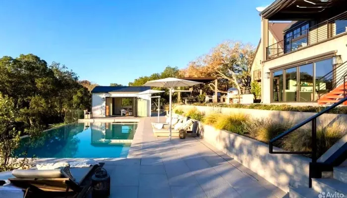 Действующий бутик-отель продают в Горном Алтае за 22,5 млн рублей. Фото