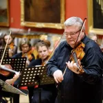 Скрипач Сергей Стадлер умер на борту самолета по пути в Стамбул