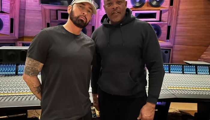 Эминем отпраздновал 18-летнюю годовщину своей трезвости. Фото