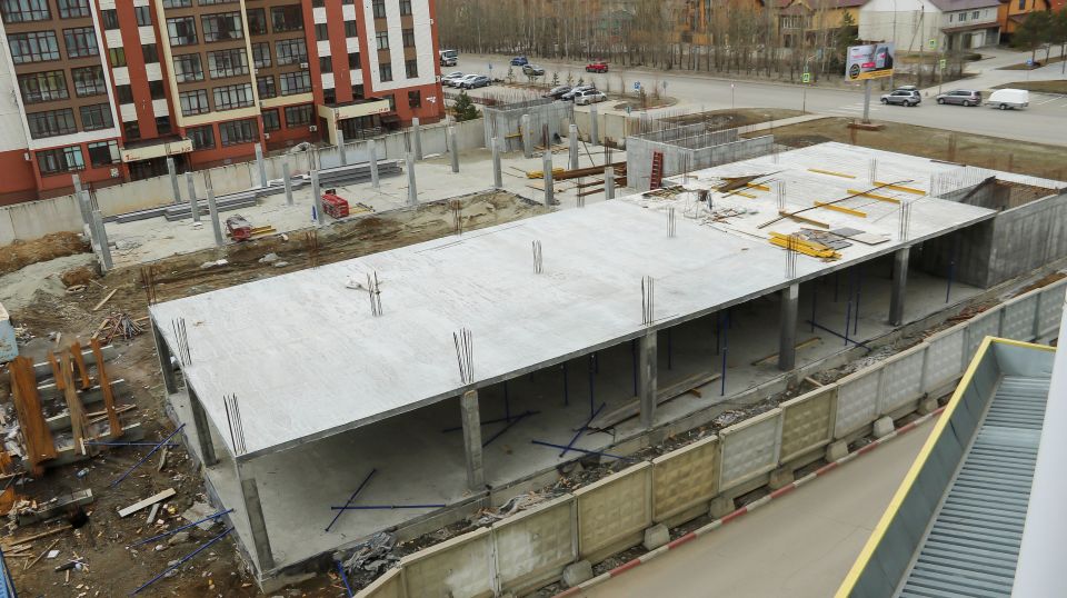 Строительная площадка на ул. Солнечная поляна, 63