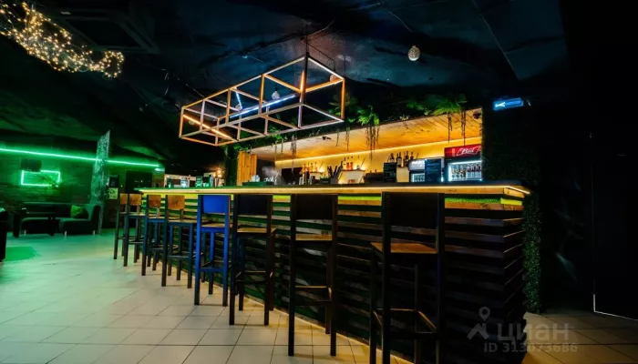 Бар в центре Барнаула продают из-за проблем со здоровьем собственника. Фото