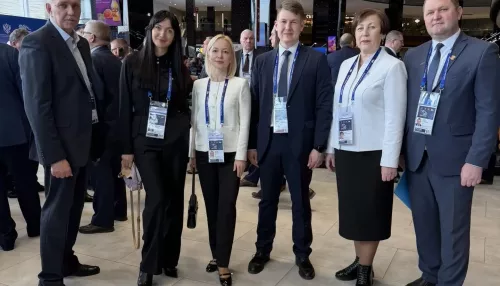 Делегация Алтайского края участвует в форуме Малая родина – сила России