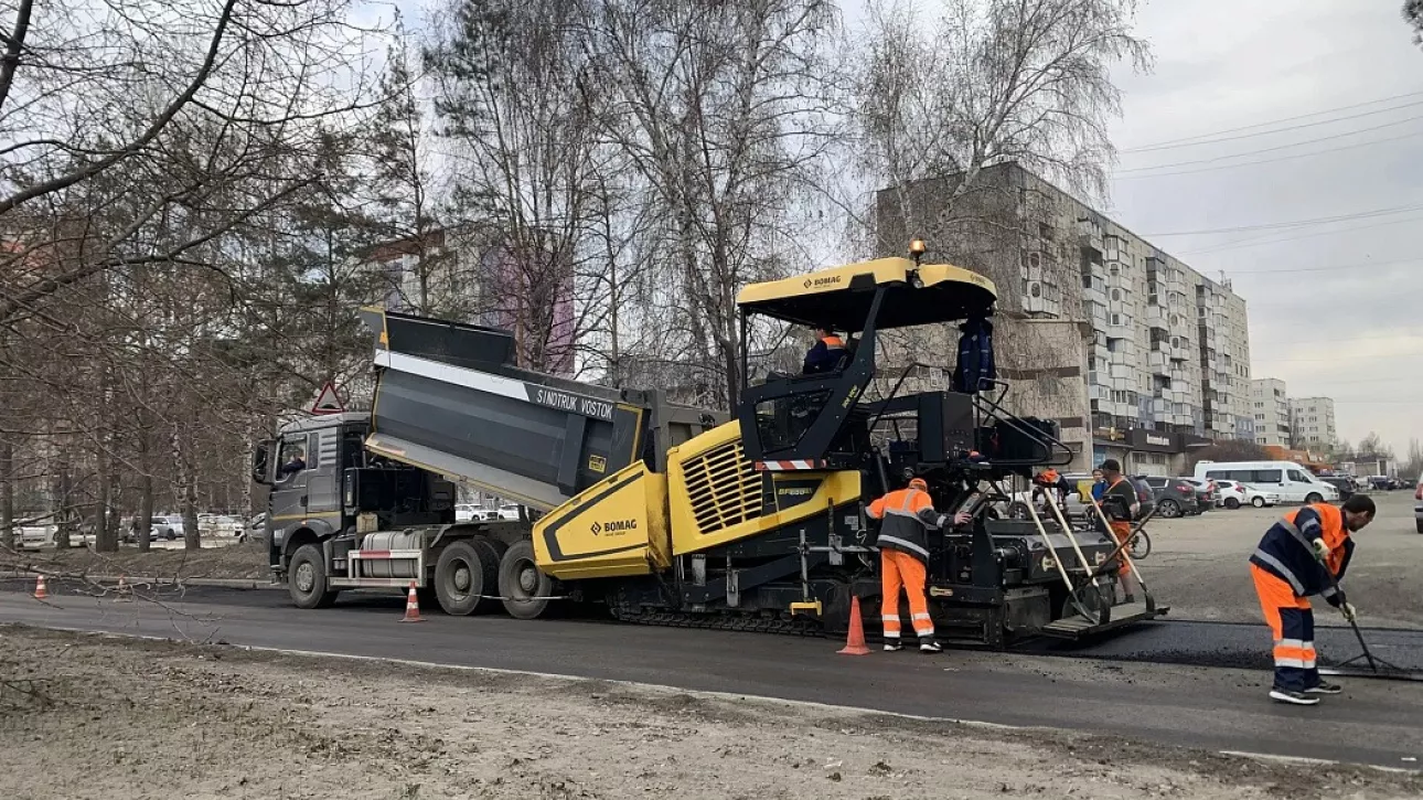 Ремонт дорог в рамках нацпроекта стартовал в Барнауле. Фото