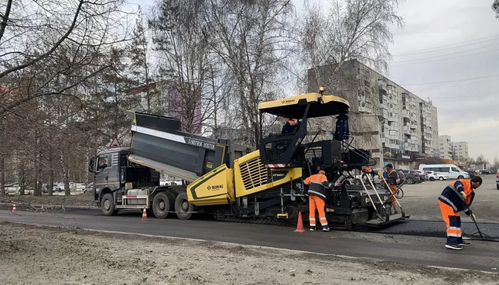 Ремонт дорог в рамках нацпроекта стартовал в Барнауле. Фото