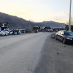 В Республике Алтай двое велосипедистов выехали на дорогу и попали под машину