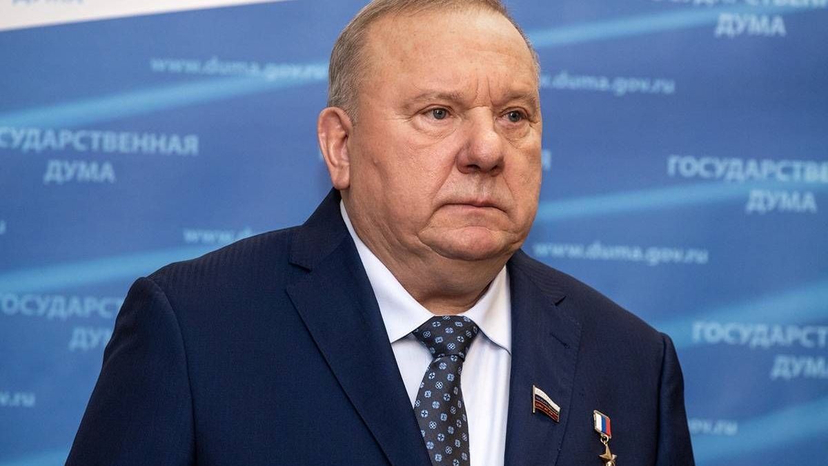 Владимир Шаманов