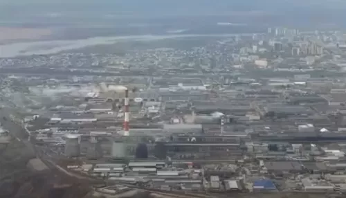 Пилот заснял Барнаул с высоты и показал новый терминал аэропорта. Видео