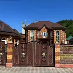 Огромный замок продают в Майме за 120 млн рублей. Фото