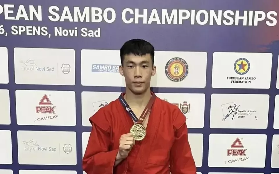 Уроженец Республики Алтай выиграл юниорское первенство Европы по боевому самбо