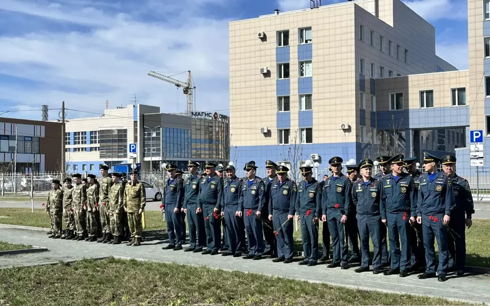 В Барнауле прошел памятный митинг по случаю 40й годовщины катастрофы на ЧАЭС
