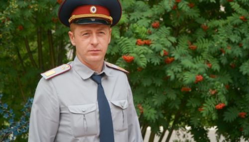 Сотрудник алтайского УФСИН спас ребенка при пожаре