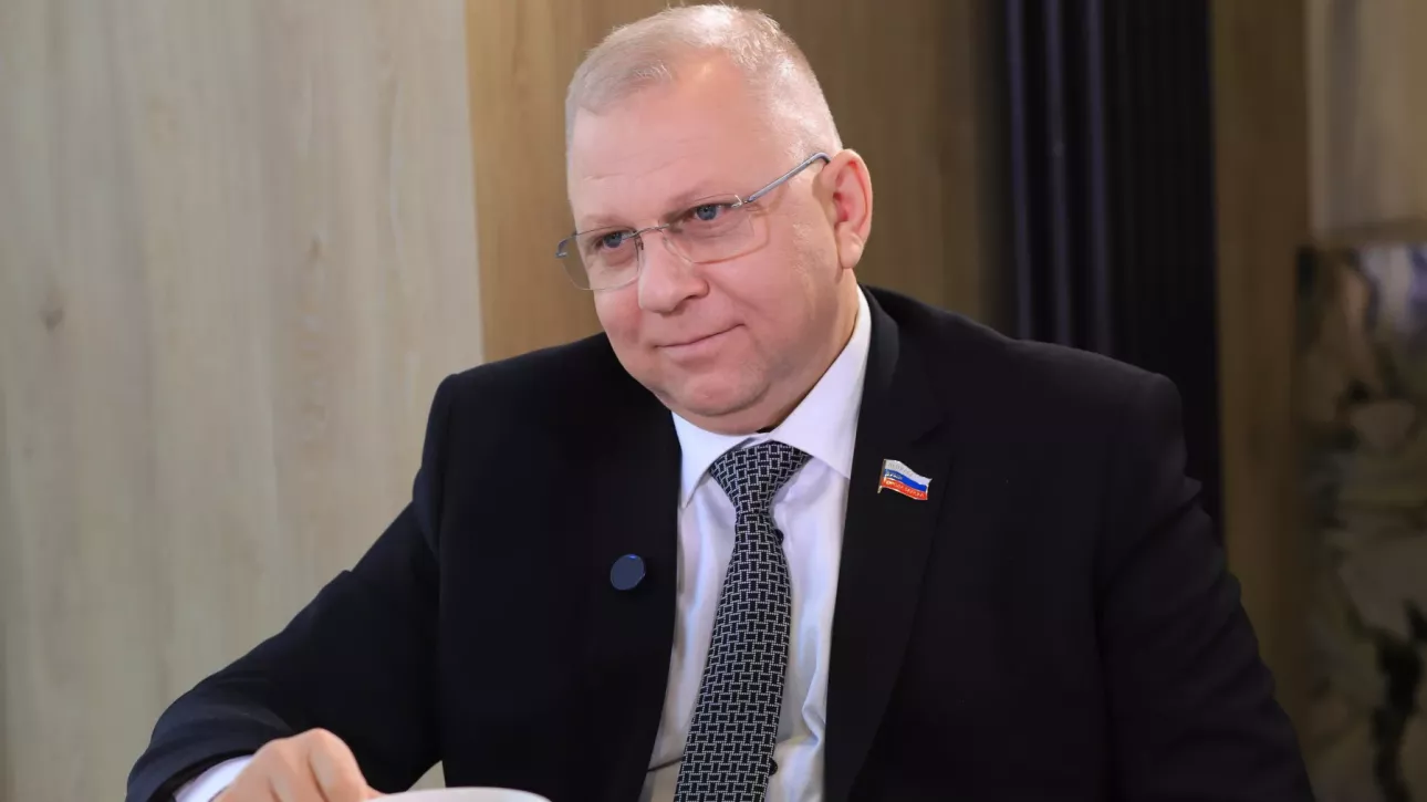 Председатель Думы Бийска оставил пост и ушел в АКЗС