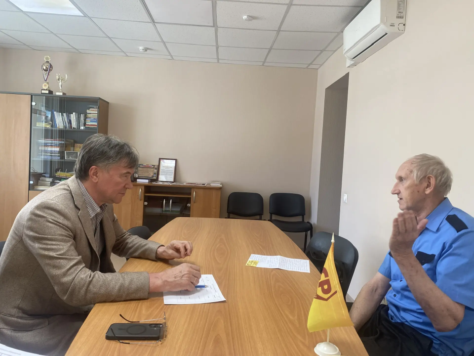 Александр Терентьев провел личный прием граждан в Барнауле