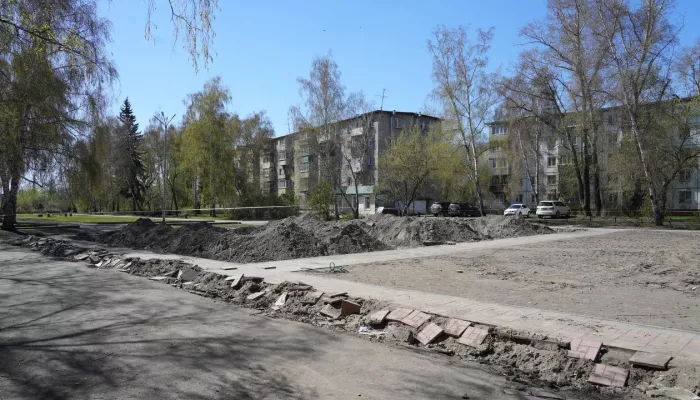 В Бийске началось преображение Бульвара 50-летия ВЛКСМ