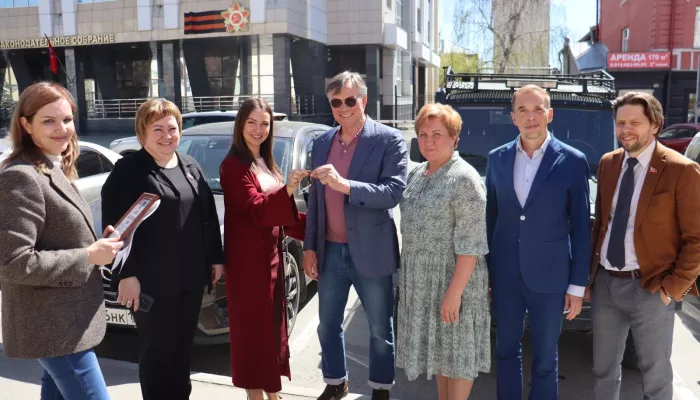 Алтайские социалисты и бизнес объединились, чтобы поддержать бойцов на СВО